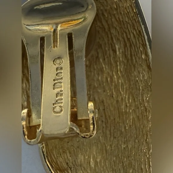 SOLD Vintage Christian Dior Angel’s Wings Rhinestone Pearl Dangle Gold Earrings - Picture 12 of 13